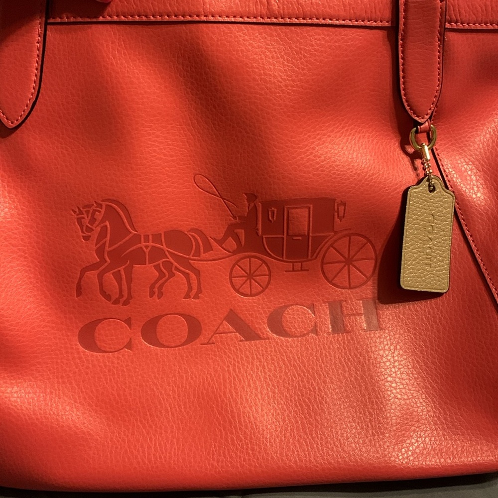 Authentic Coach purse. Pink leather EUC - Picture 9 of 9